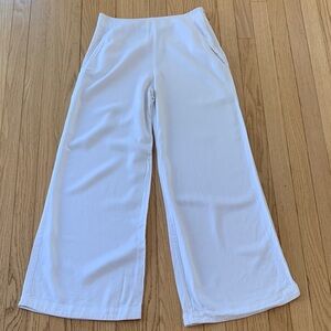 Abercrombie & Fitch Wide Leg Side Zipper Flowy Pants With Pockets White Size 4